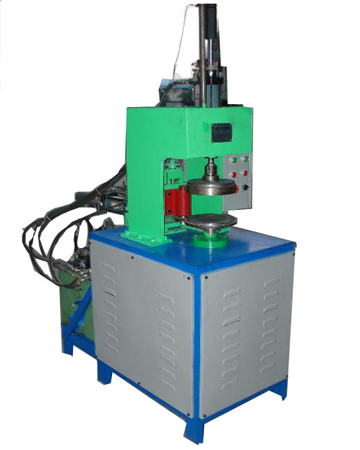 Air pressure plastic machine